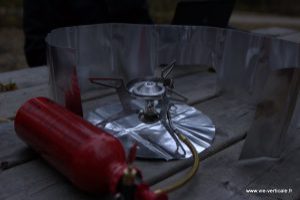 rechaud a essence Réchaud à essence - modèle Whisperlite International de MSR